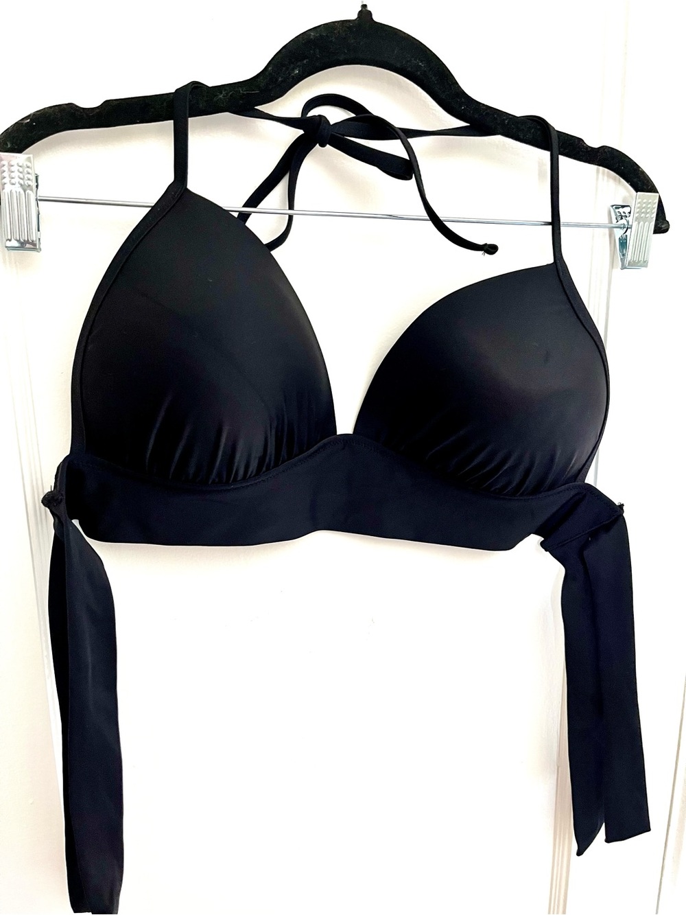 NWT aerie Black Triangle Halter Bikini Top